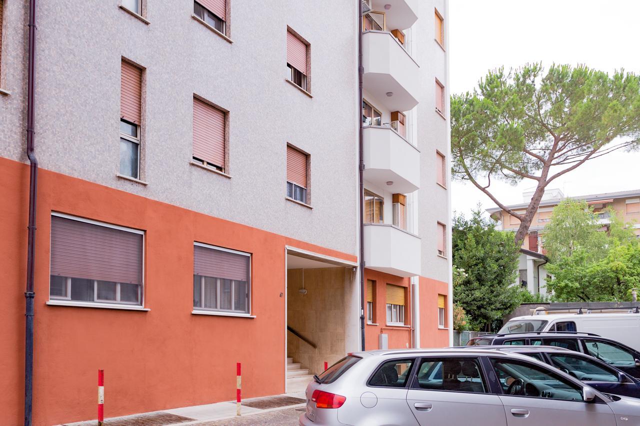 Bilocale Via Forni Apartment Udine Exterior foto